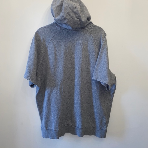 Under Armour Short Sleeve Pullover Hoodie - Picture 5 of 6